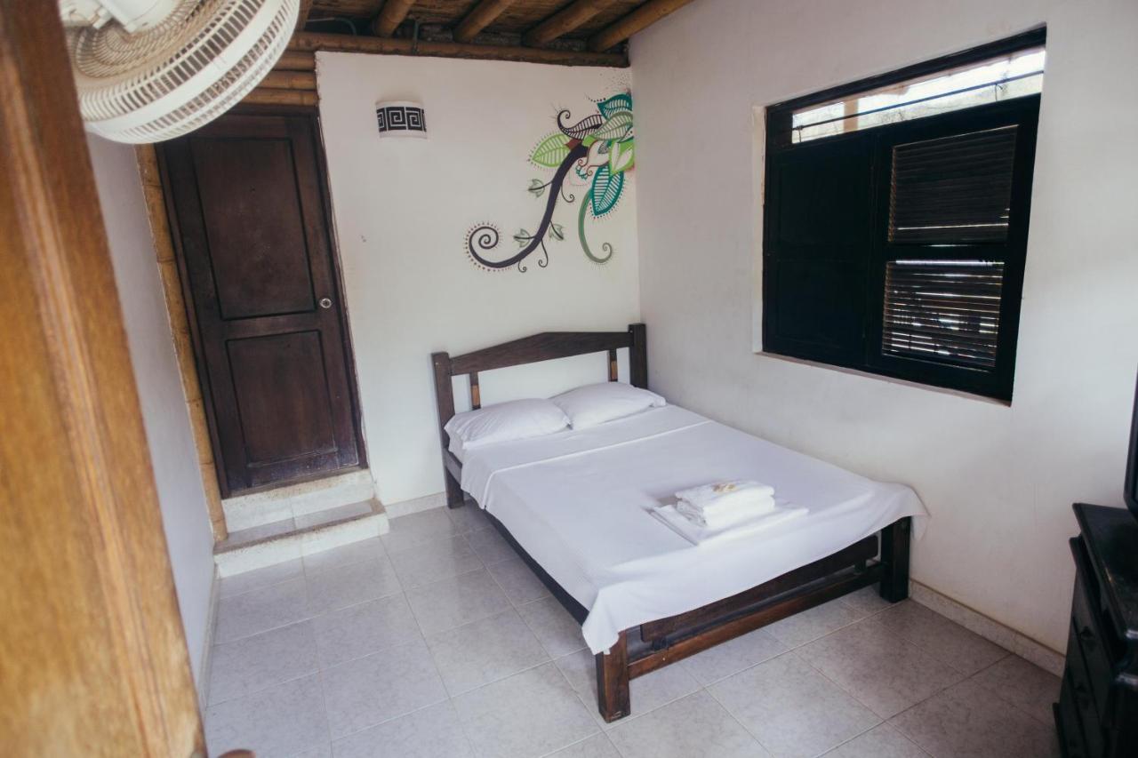 La Tortuga Hostel Taganga Εξωτερικό φωτογραφία
