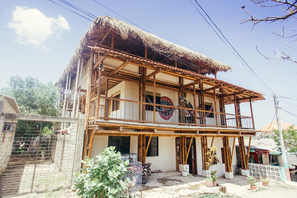 La Tortuga Hostel Taganga Εξωτερικό φωτογραφία